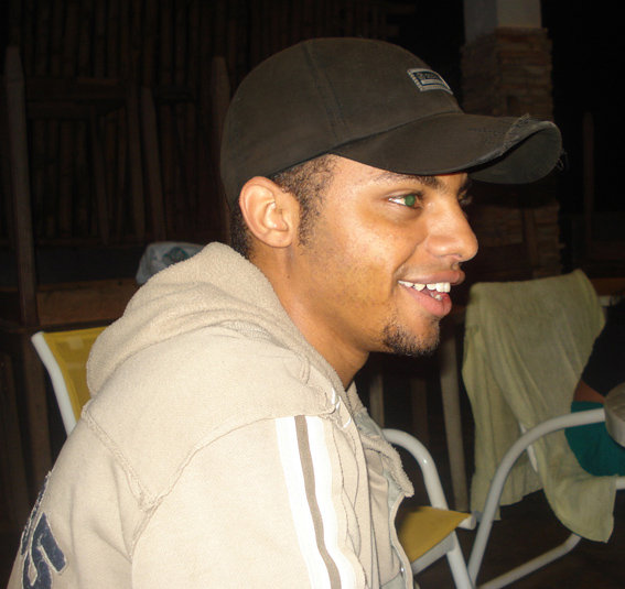 Marcelo Gomes, de 28 anos, morreu no local do acidente (Foto: Reprodução)